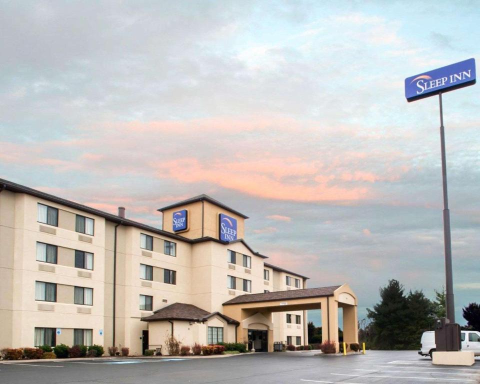 Sleep Inn Murfreesboro Main image 1